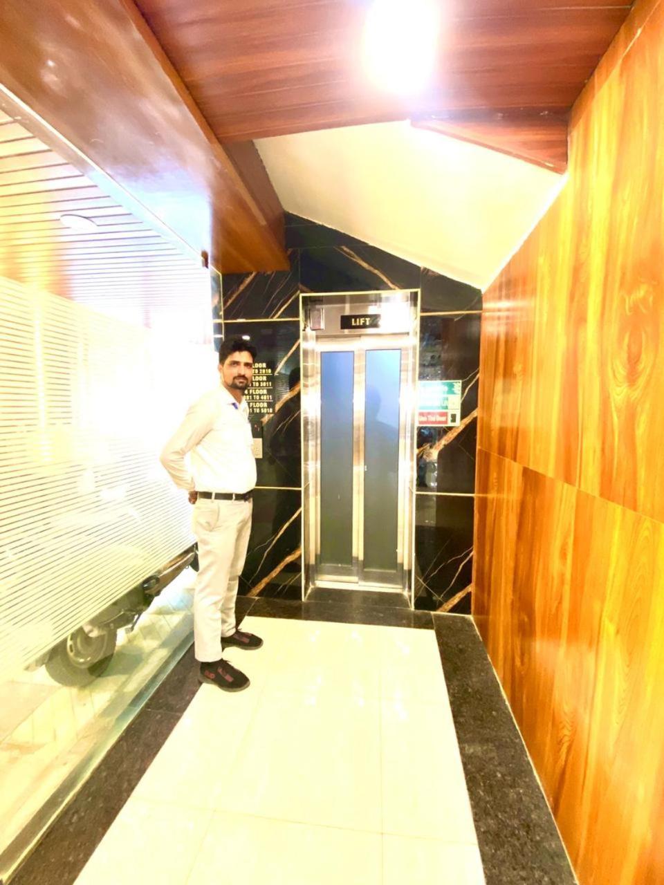 Hotel Sky International- Airport Zone Hyderabad เชมชาบัด ภายนอก รูปภาพ