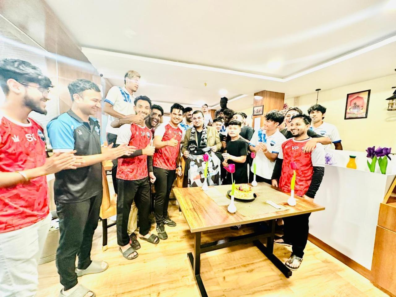 Hotel Sky International- Airport Zone Hyderabad เชมชาบัด ภายนอก รูปภาพ