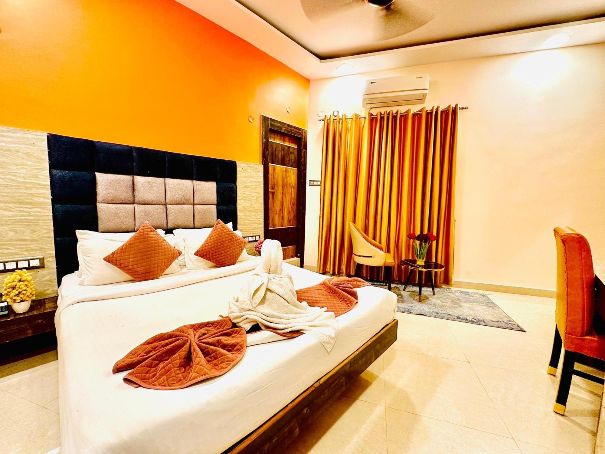 Hotel Sky International- Airport Zone Hyderabad เชมชาบัด ภายนอก รูปภาพ